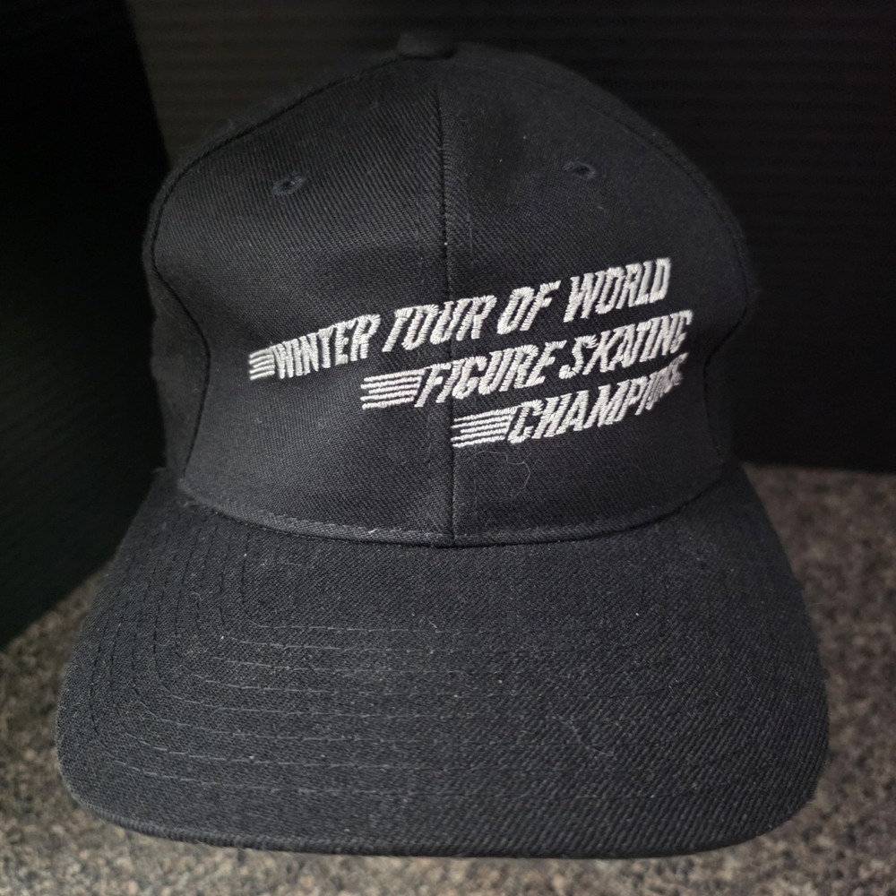 VTG 1990s Yupoong Winter Tour‎ World Figure Skating Champions Snapback Hat Black